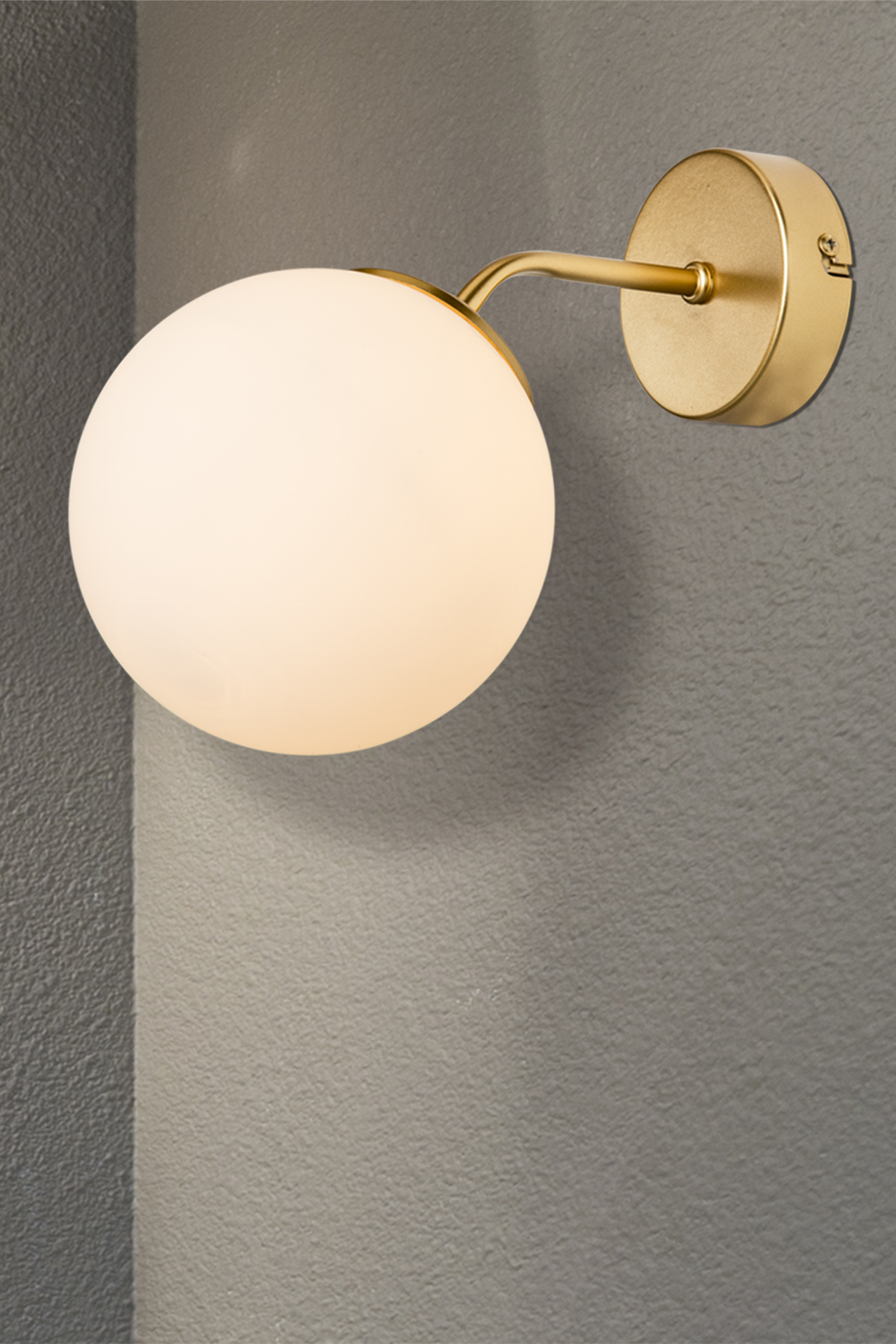 Berza Wall lamp Gold