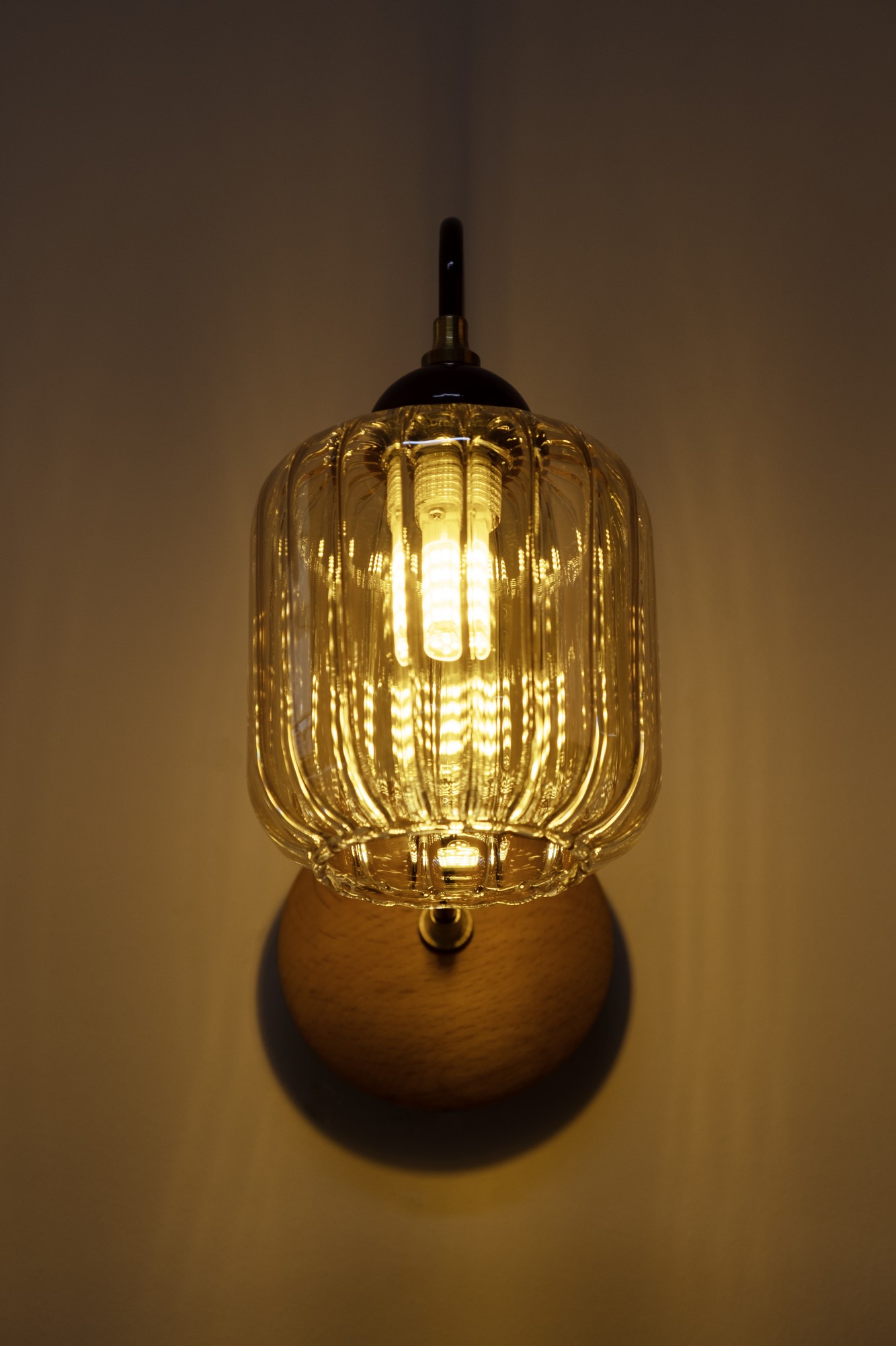 Brown Wall lamp MO8931brown